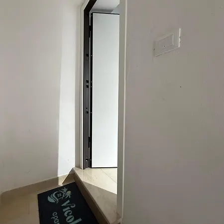 Vicolo 13