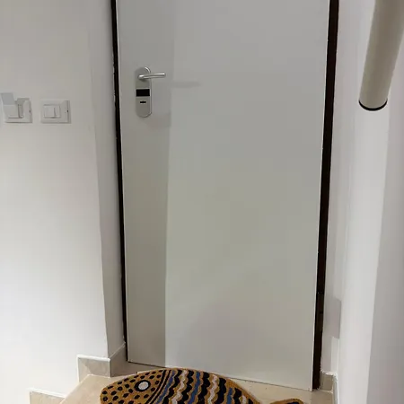 Vicolo 13