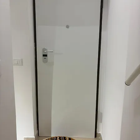 Vicolo 13